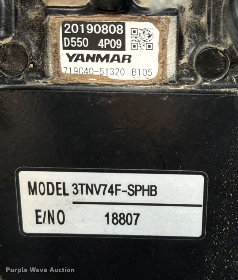 image for item DX5811 2020 John Deere 17G mini excavator