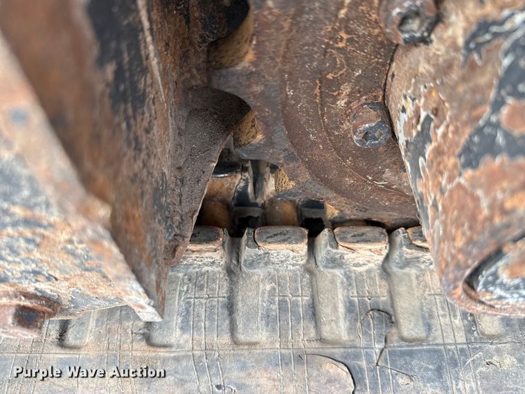 image for item DX5811 2020 John Deere 17G mini excavator