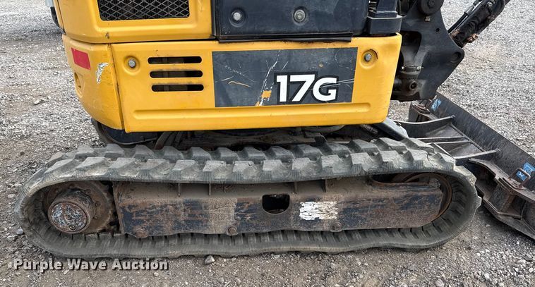 image for item DX5811 2020 John Deere 17G mini excavator