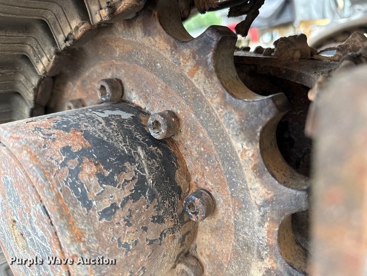 image for item DX5811 2020 John Deere 17G mini excavator