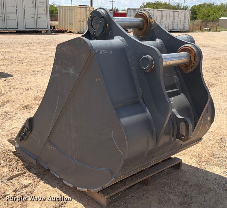 image for item DX5822 Xuzhou Xugong XE360.021 excavator bucket