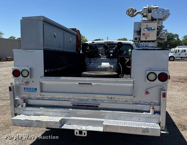 image for item DY0030 2013 Ford F450 Super Duty SuperCab utility / service truck