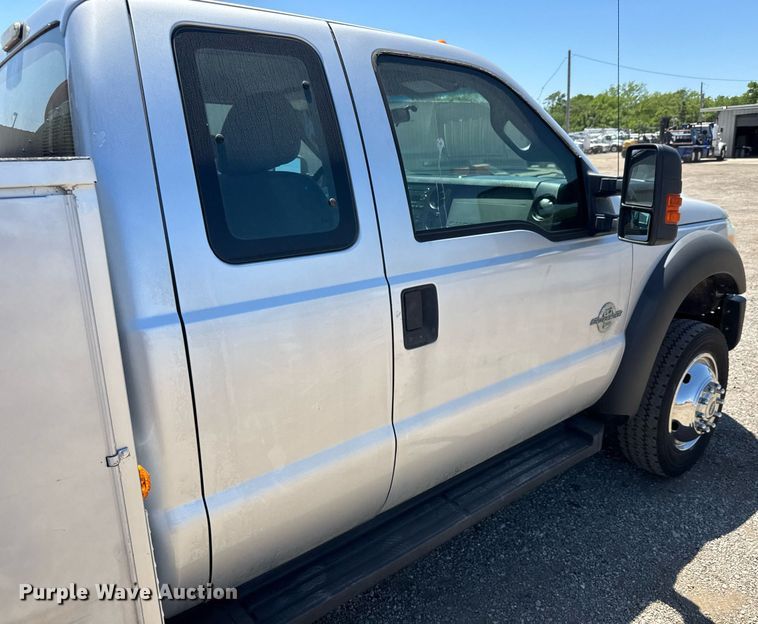 image for item DY0030 2013 Ford F450 Super Duty SuperCab utility / service truck