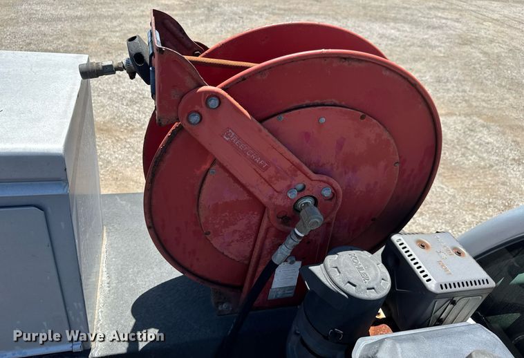 image for item DY0030 2013 Ford F450 Super Duty SuperCab utility / service truck