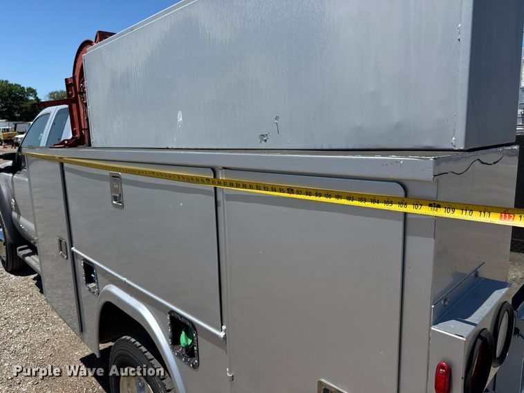 image for item DY0030 2013 Ford F450 Super Duty SuperCab utility / service truck