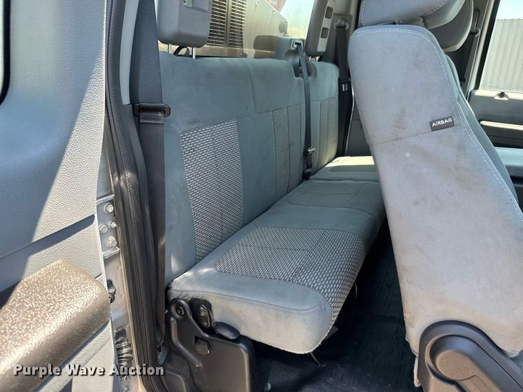 image for item DY0030 2013 Ford F450 Super Duty SuperCab utility / service truck