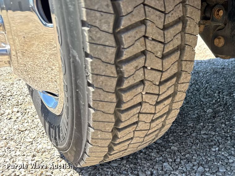 image for item DY0030 2013 Ford F450 Super Duty SuperCab utility / service truck