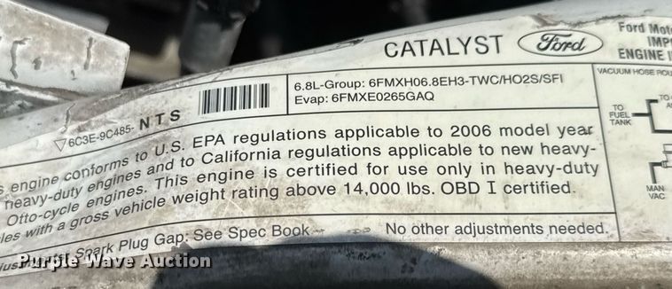 image for item DY0045 2006 Ford F450 Super Duty bucket truck