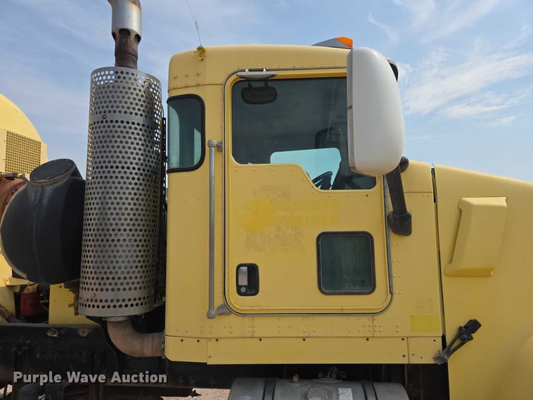 image for item DY1130 2009 Kenworth W900  ready mix truck