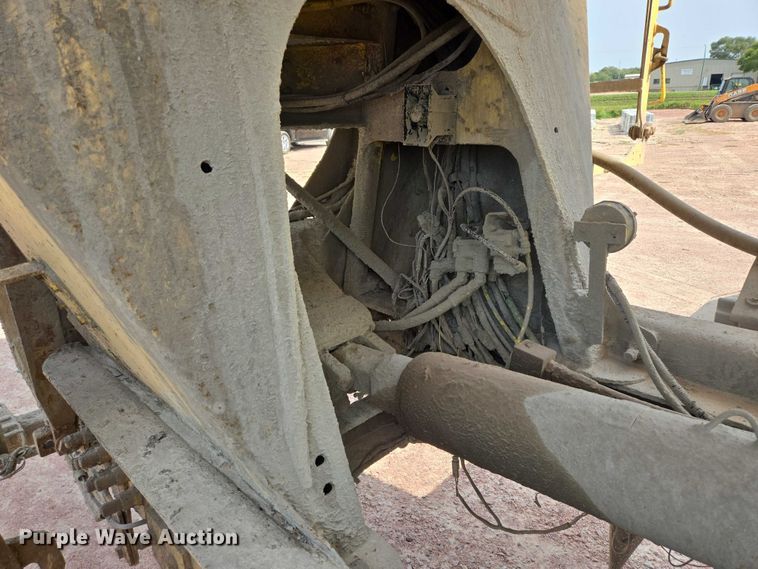 image for item DY1130 2009 Kenworth W900  ready mix truck