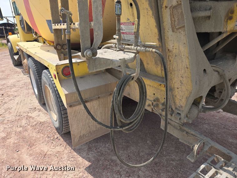 image for item DY1130 2009 Kenworth W900  ready mix truck