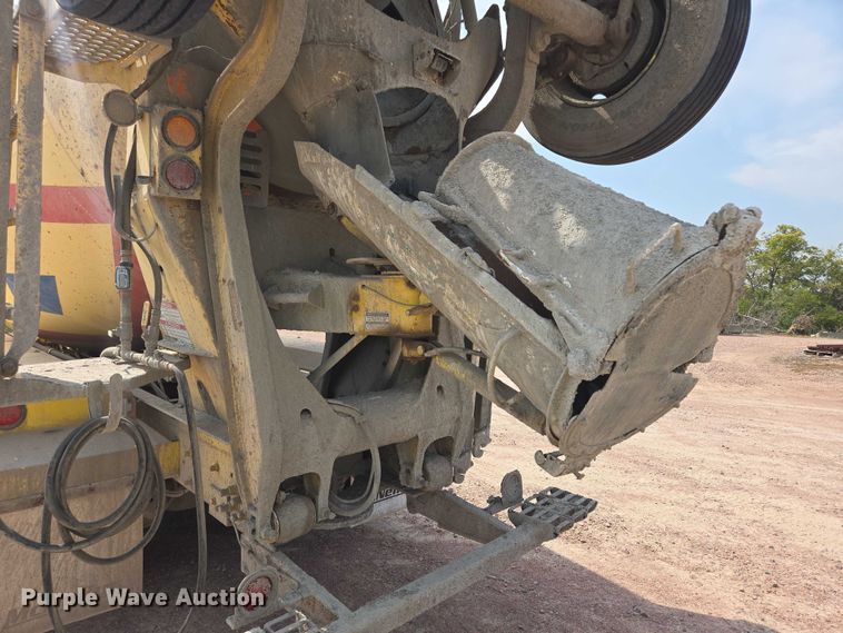 image for item DY1130 2009 Kenworth W900  ready mix truck