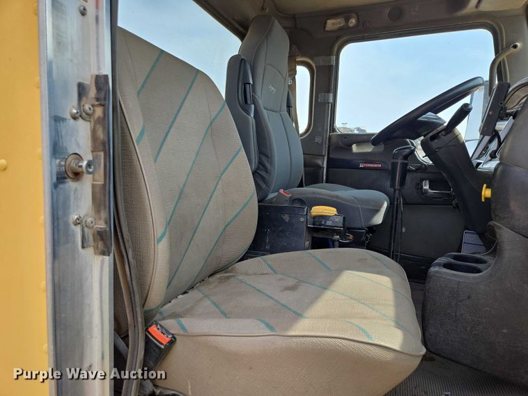 image for item DY1130 2009 Kenworth W900  ready mix truck