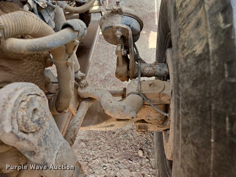 image for item DY1130 2009 Kenworth W900  ready mix truck