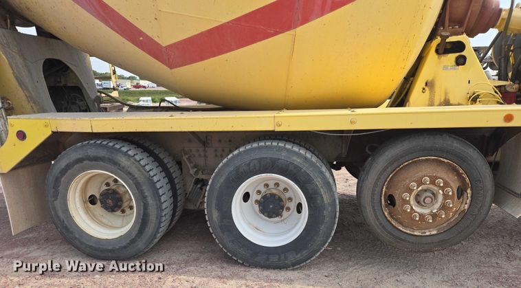 image for item DY1130 2009 Kenworth W900  ready mix truck