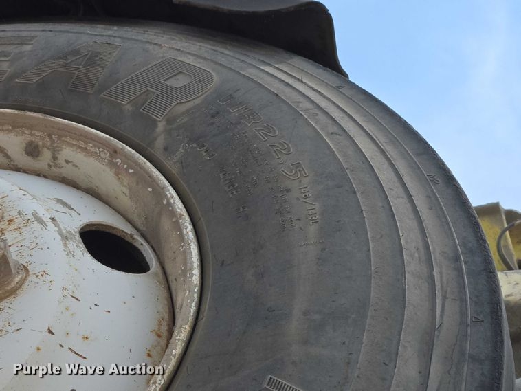 image for item DY1130 2009 Kenworth W900  ready mix truck