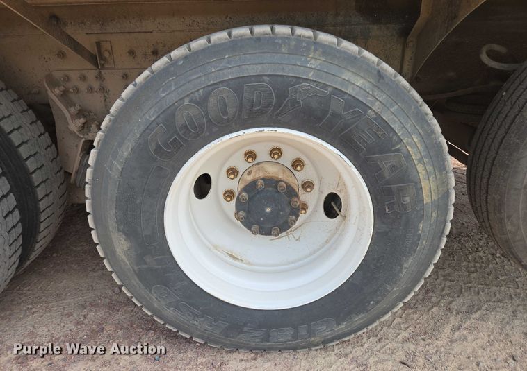 image for item DY1130 2009 Kenworth W900  ready mix truck