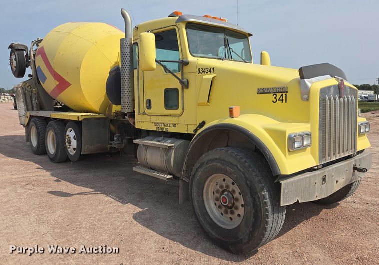 image for item DY1132 2009 Kenworth W900 ready mix truck