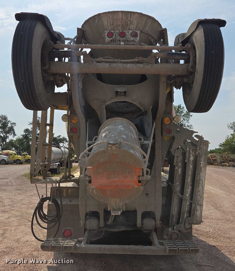 image for item DY1132 2009 Kenworth W900 ready mix truck