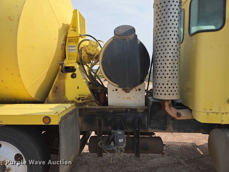 image for item DY1132 2009 Kenworth W900 ready mix truck