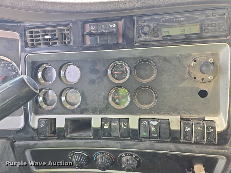 image for item DY1132 2009 Kenworth W900 ready mix truck