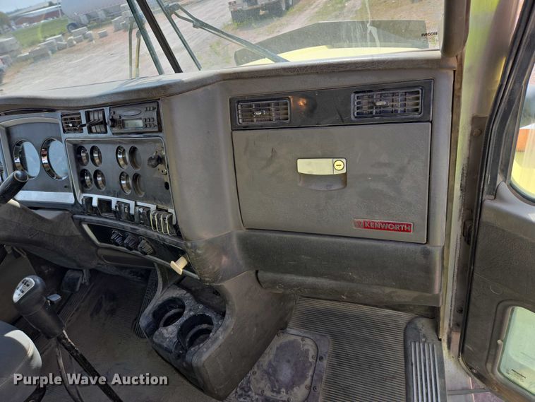 image for item DY1132 2009 Kenworth W900 ready mix truck