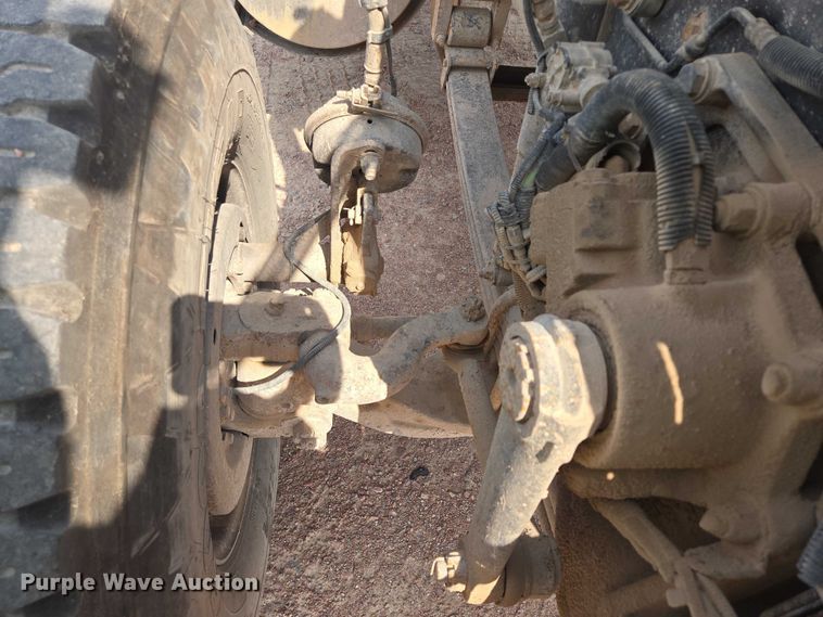 image for item DY1132 2009 Kenworth W900 ready mix truck