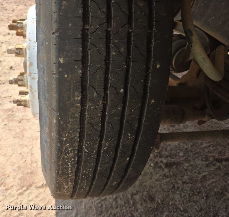 image for item DY1132 2009 Kenworth W900 ready mix truck