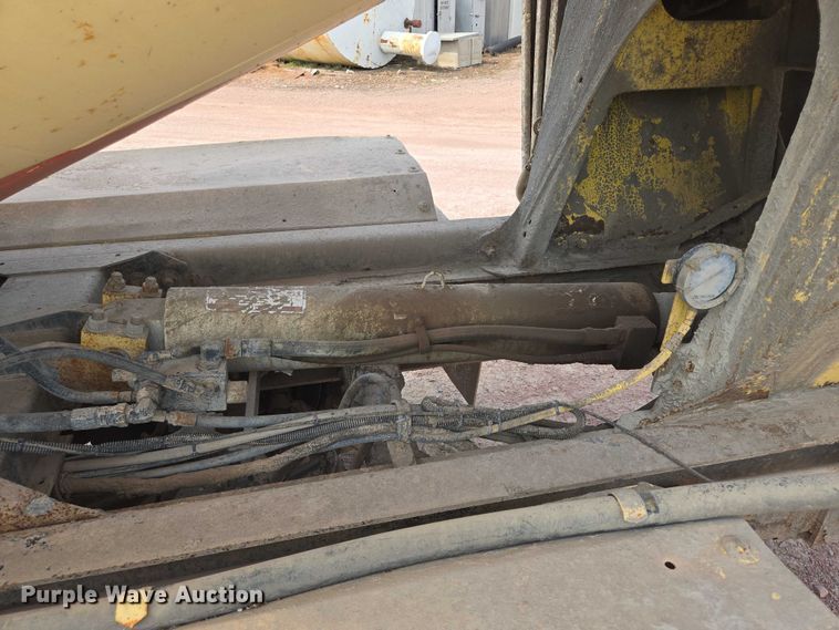 image for item DY1133 2009 Kenworth W900  ready mix truck