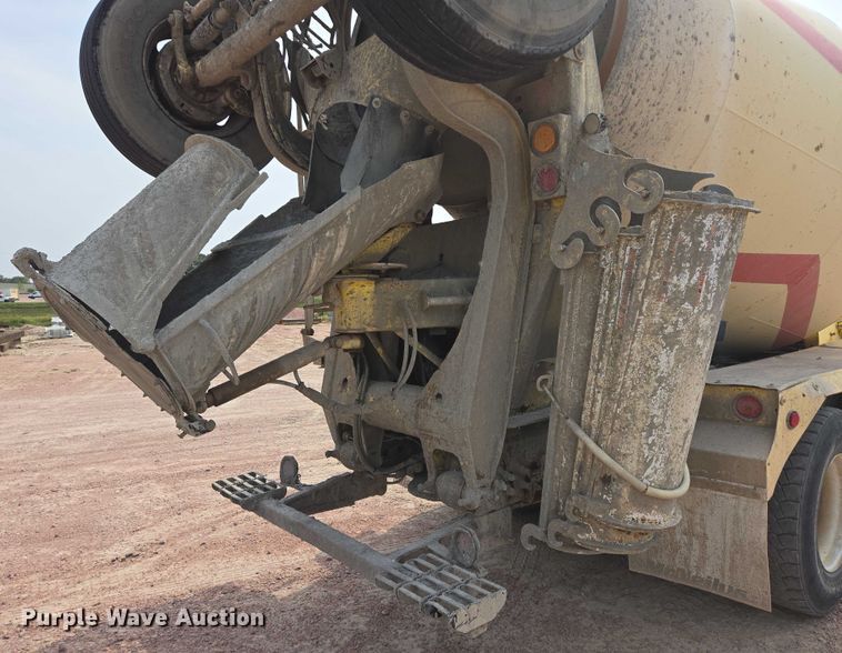 image for item DY1133 2009 Kenworth W900  ready mix truck