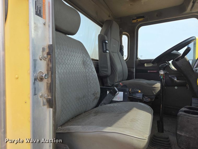 image for item DY1133 2009 Kenworth W900  ready mix truck