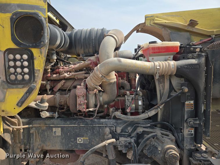 image for item DY1133 2009 Kenworth W900  ready mix truck