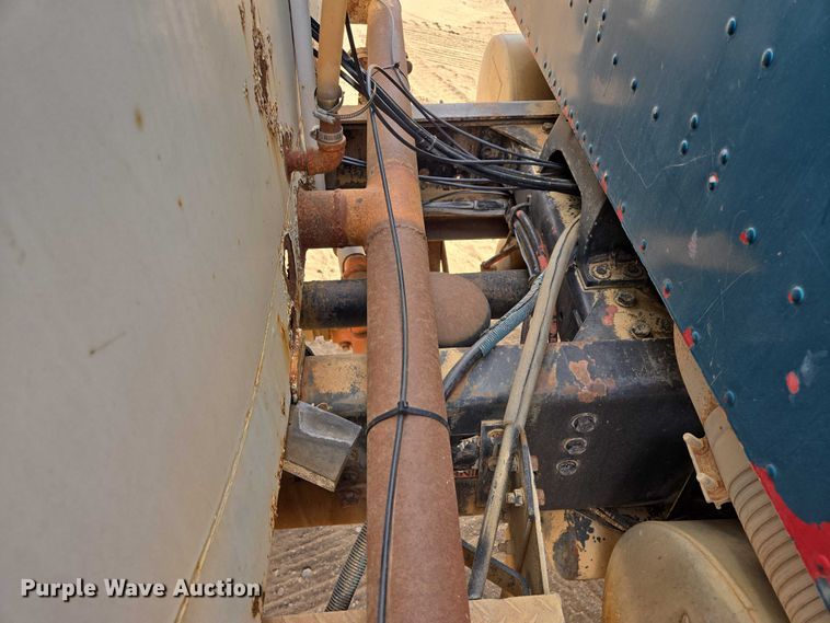 image for item DY1201 1988 International 9300 water truck