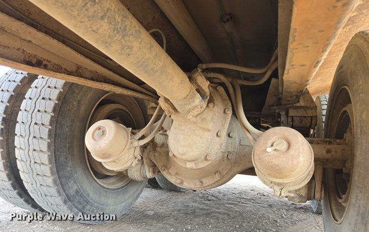 image for item DY1201 1988 International 9300 water truck