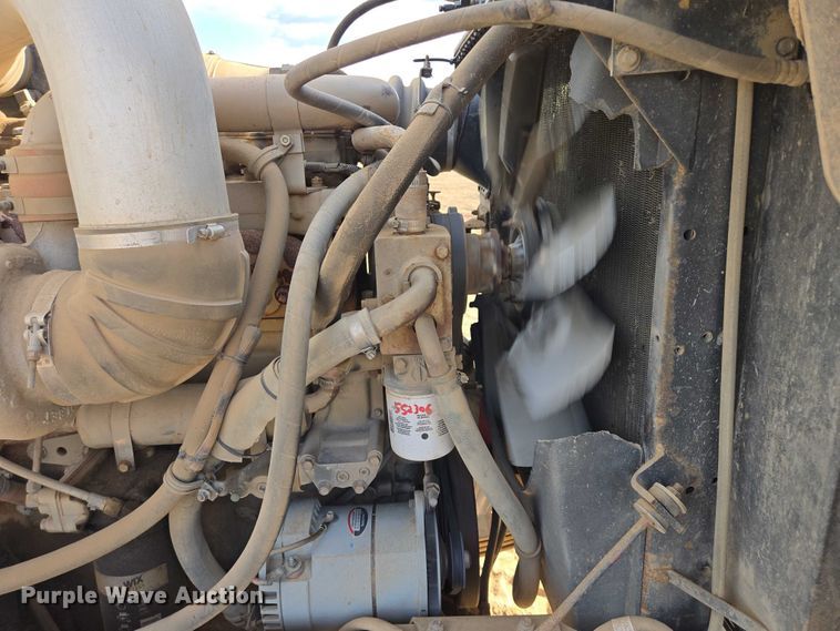 image for item DY1201 1988 International 9300 water truck