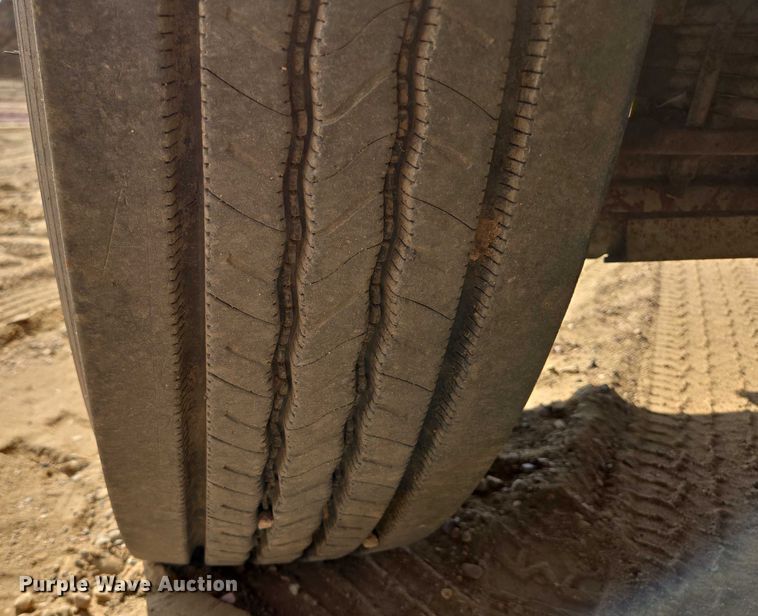 image for item DY1201 1988 International 9300 water truck