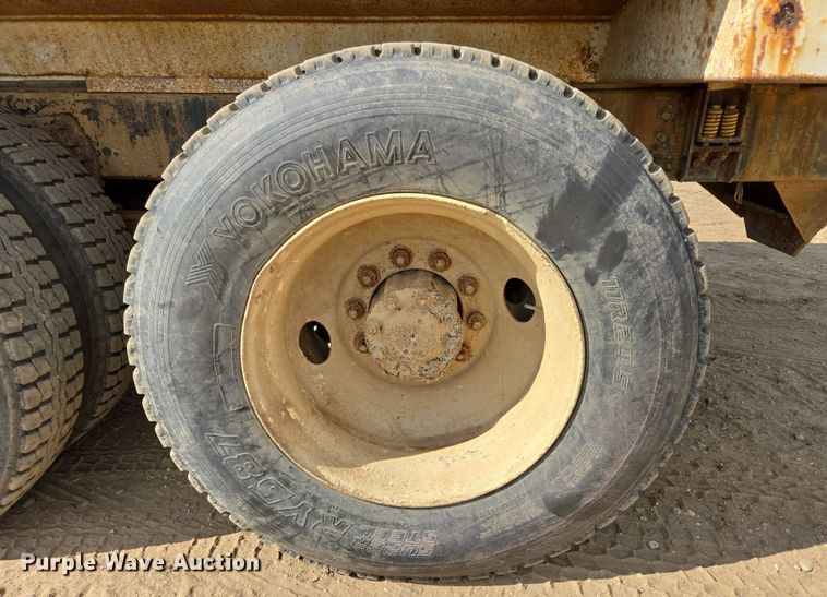 image for item DY1201 1988 International 9300 water truck