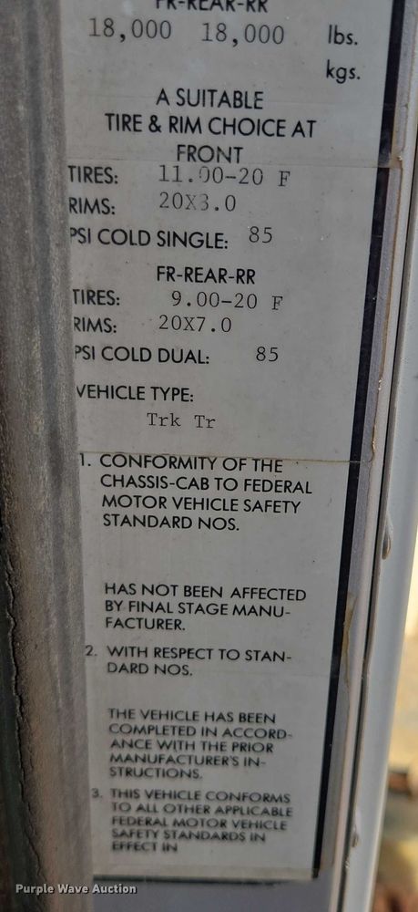 image for item DY1201 1988 International 9300 water truck