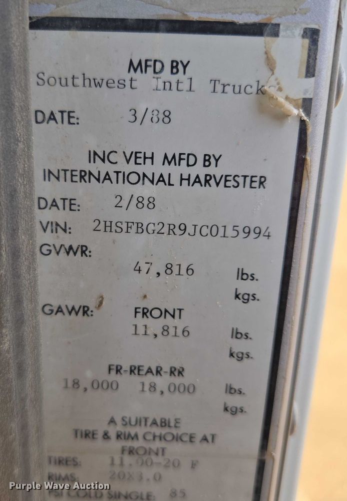 image for item DY1201 1988 International 9300 water truck