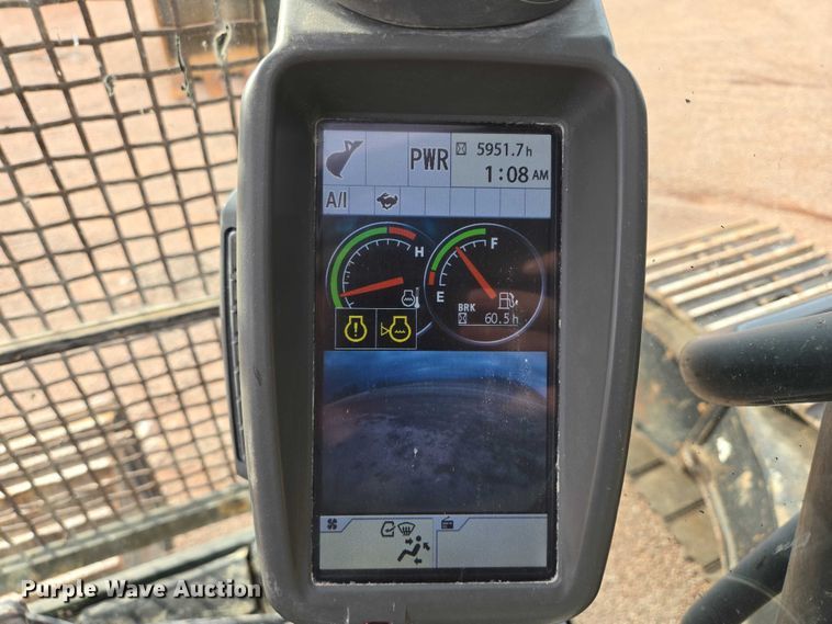 image for item DY1218 2015 John Deere 290G LC excavator