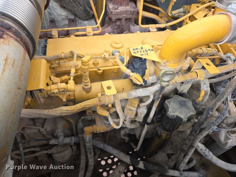 image for item DY1218 2015 John Deere 290G LC excavator