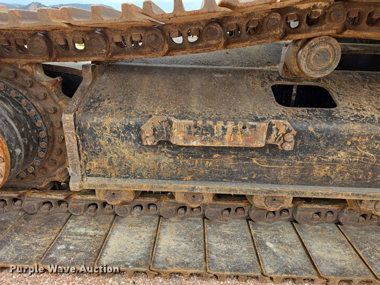 image for item DY1218 2015 John Deere 290G LC excavator