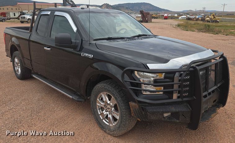 image for item DY1221 2016 Ford F150 XLT SuperCab pickup truck