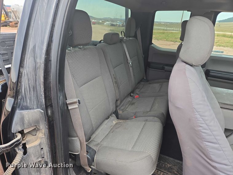 image for item DY1221 2016 Ford F150 XLT SuperCab pickup truck