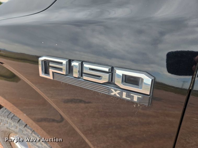 image for item DY1221 2016 Ford F150 XLT SuperCab pickup truck