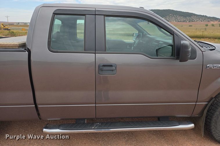 image for item DY1222 2013 Ford F150 STX SuperCab pickup truck