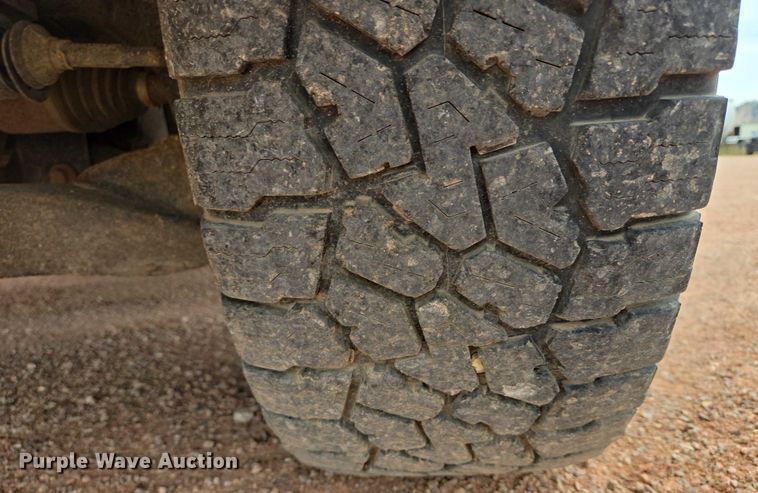 image for item DY1222 2013 Ford F150 STX SuperCab pickup truck