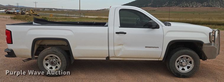 image for item DY1223 2016 GMC Sierra pickup truck