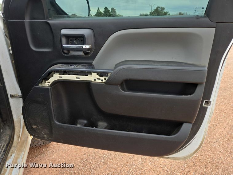 image for item DY1223 2016 GMC Sierra pickup truck