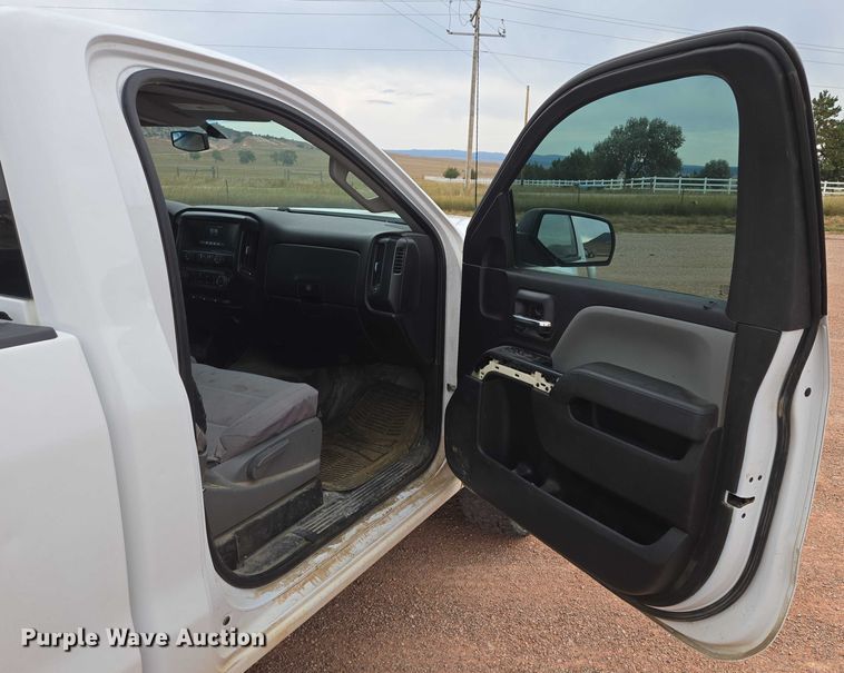 image for item DY1223 2016 GMC Sierra pickup truck